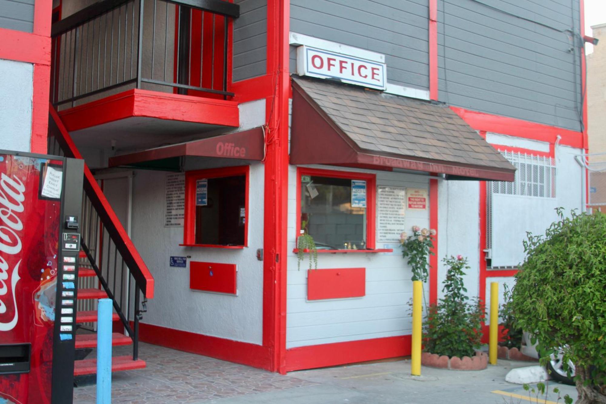 Broadway Inn Motel Los Angeles Exterior photo